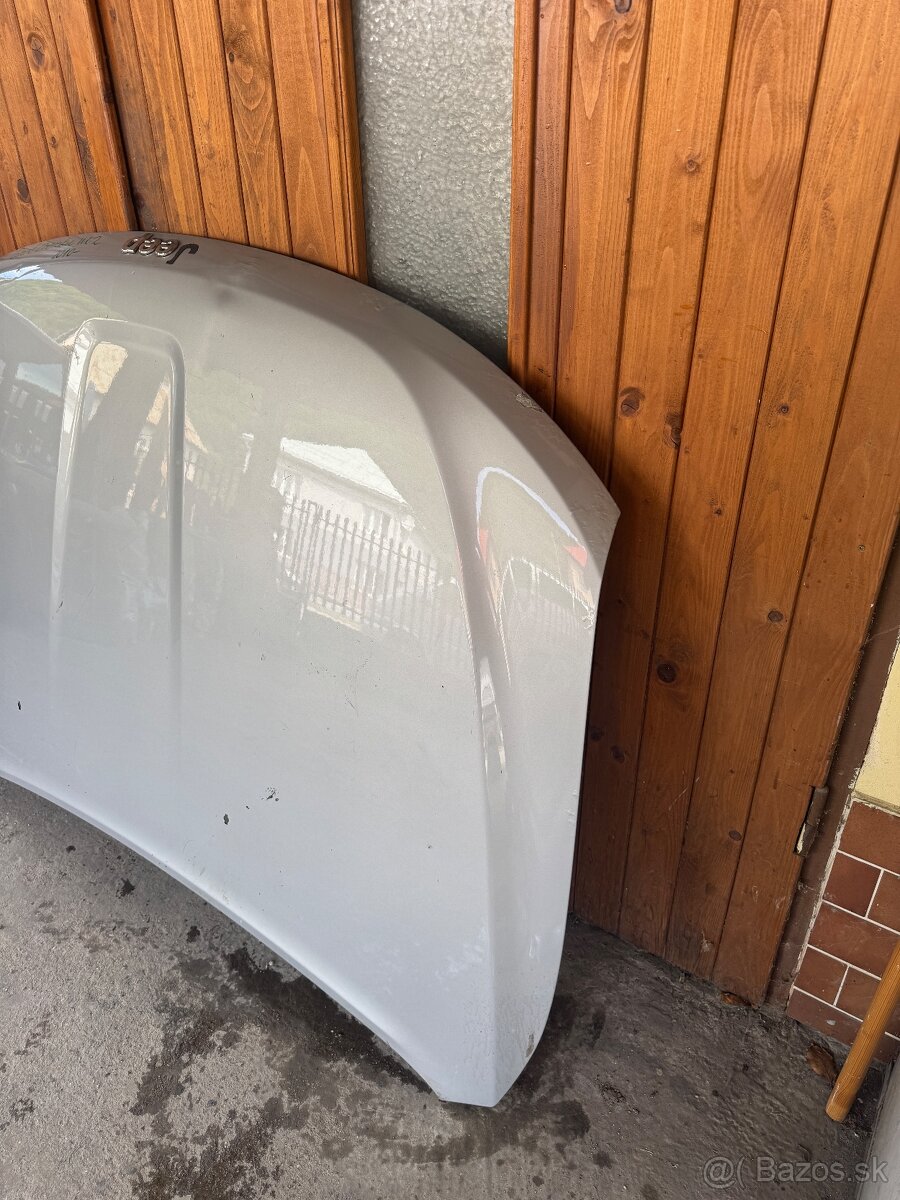 Jeep Grand Cherokee wk2 2010- kapota - 4