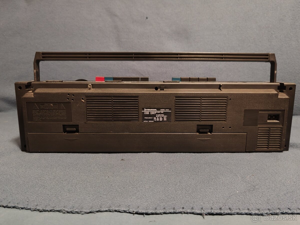 Radiomagnetofon international - 4