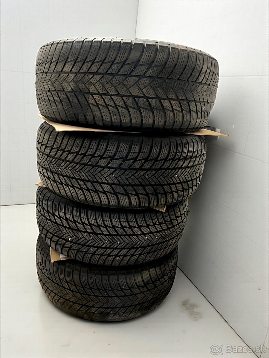 Predám kolesá na BMW X7 285/45 R21 - 4