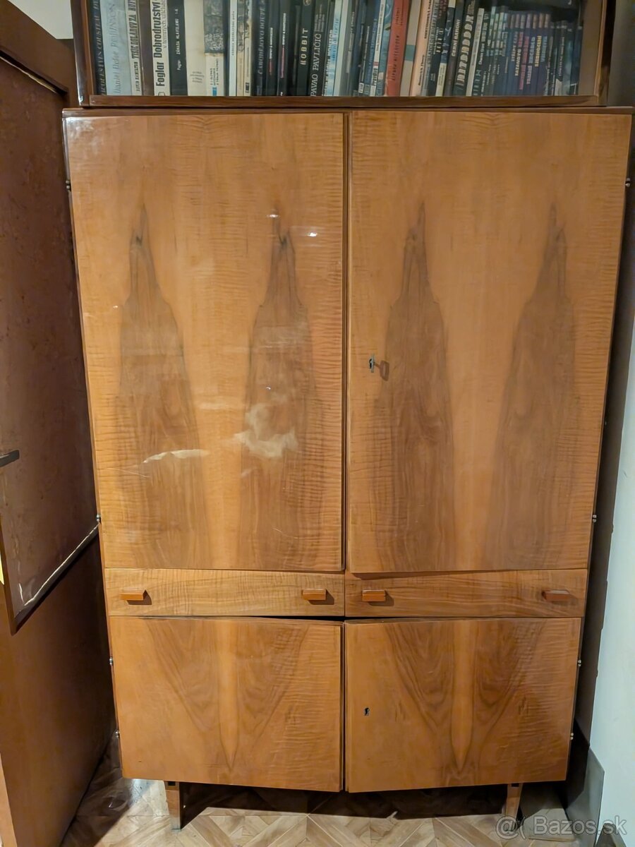 Darujem skrine za odvoz - 4