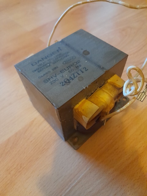 MOT transformátor - 900w - 4