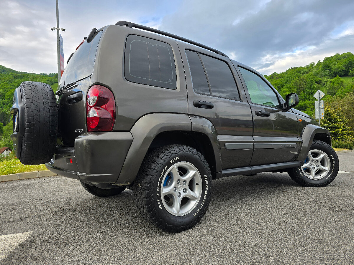 Jeep Cherokee 2,8CRD /120kw /2006/ BEZ KOROZIE //195tis.km//