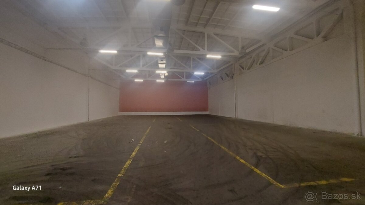 632 m2 skladový priestor - 4