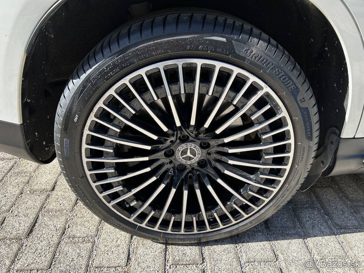 Mercedes-Benz EQC 400 - 4