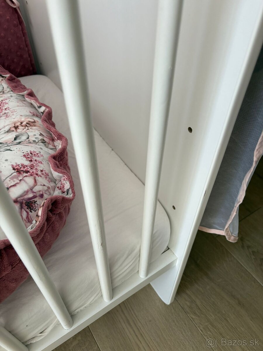 Postieľka s vybavením - 4