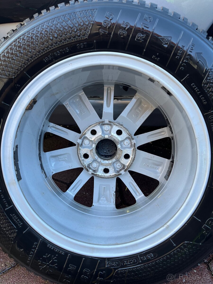 Hlinikove disky VW Lyon 6J x 15" s pneu Kleber - 4