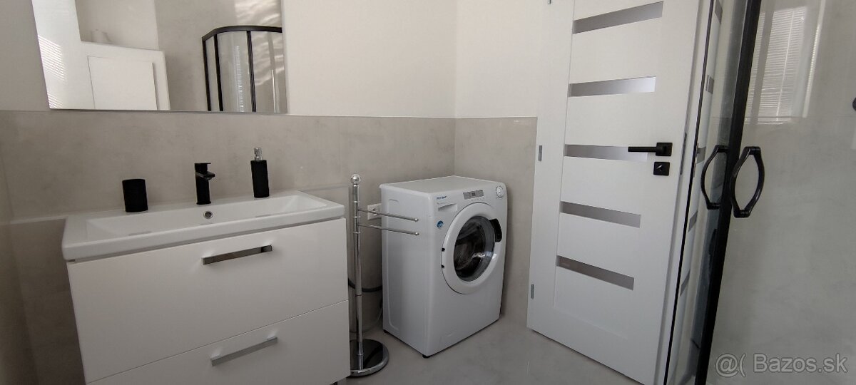 Prenájom 2-izbového bytu v centre Nitry - 4