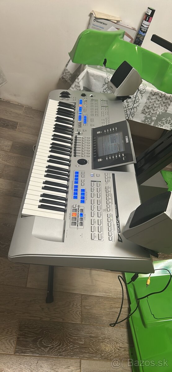 Yamaha tyros 4 - 4
