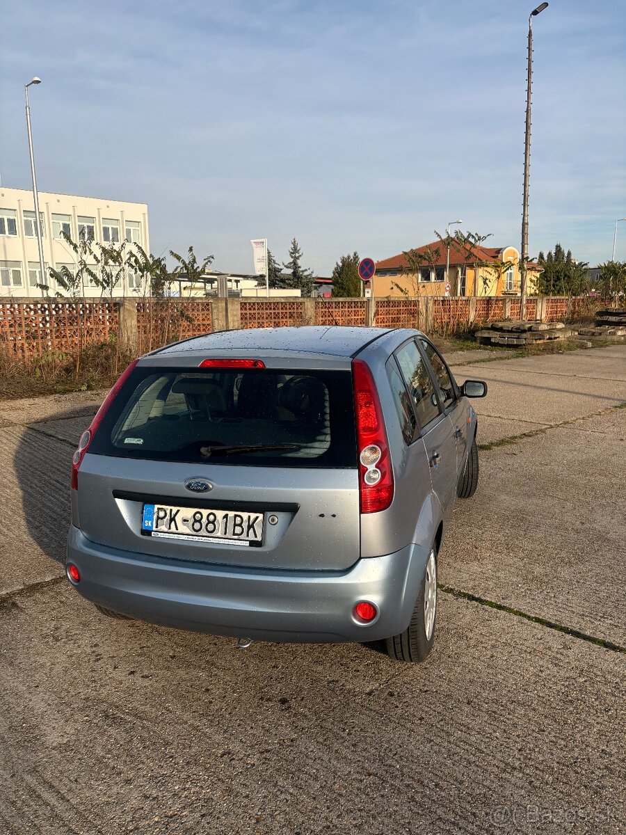 Ford Fiesta - 4