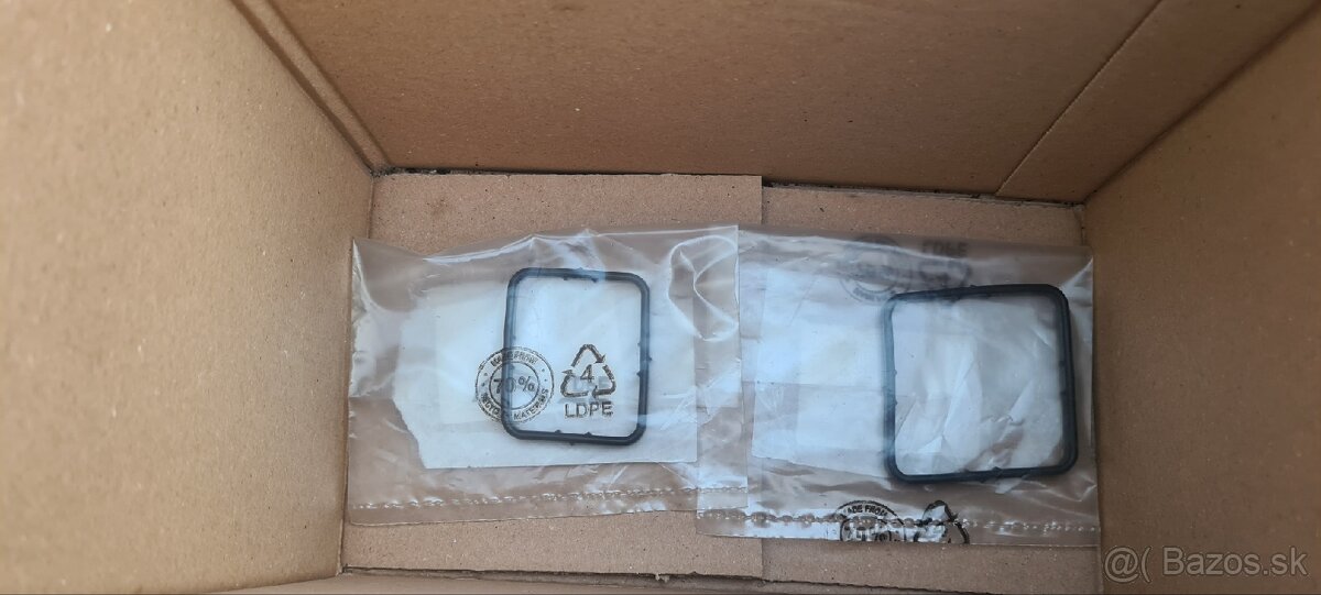 Predám originál používaný odlučovač oleja Porsche - 4