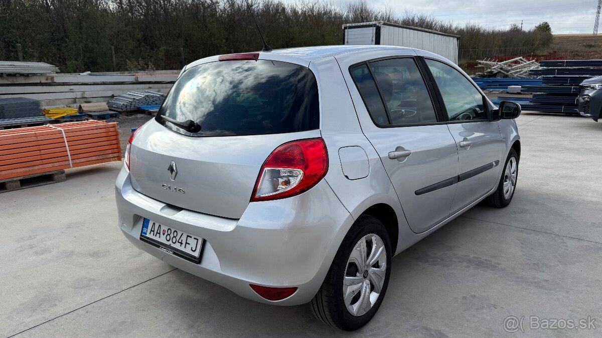 Renault Clio 1,5dci 2011 - 4