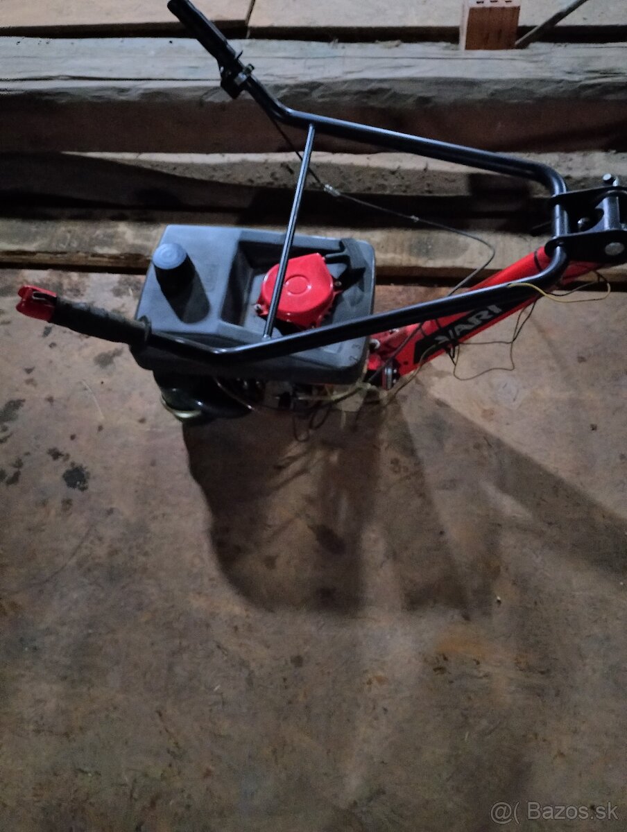 Motor na malotraktor Vari 2T - 4