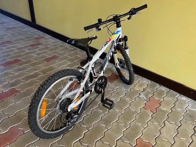 Detský bicykel 20 - 4