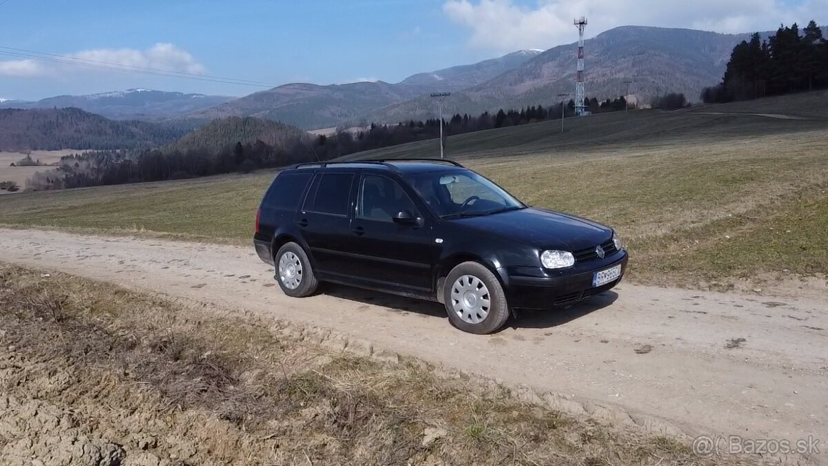 Golf 4 - 4
