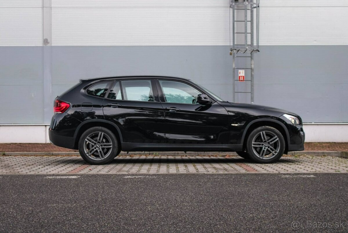 BMW X1 xDrive 20d A/T - 4