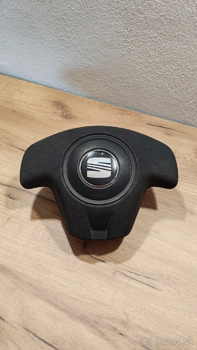 Predám volant Seat Ibiza - 4