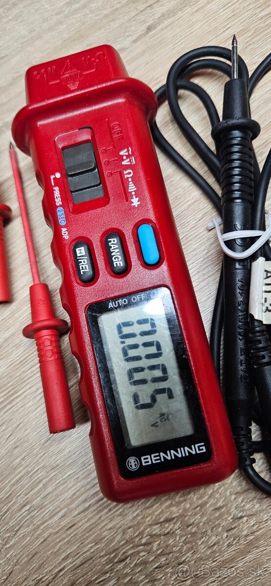 Digitálny multimeter BENNING MM4 - 4