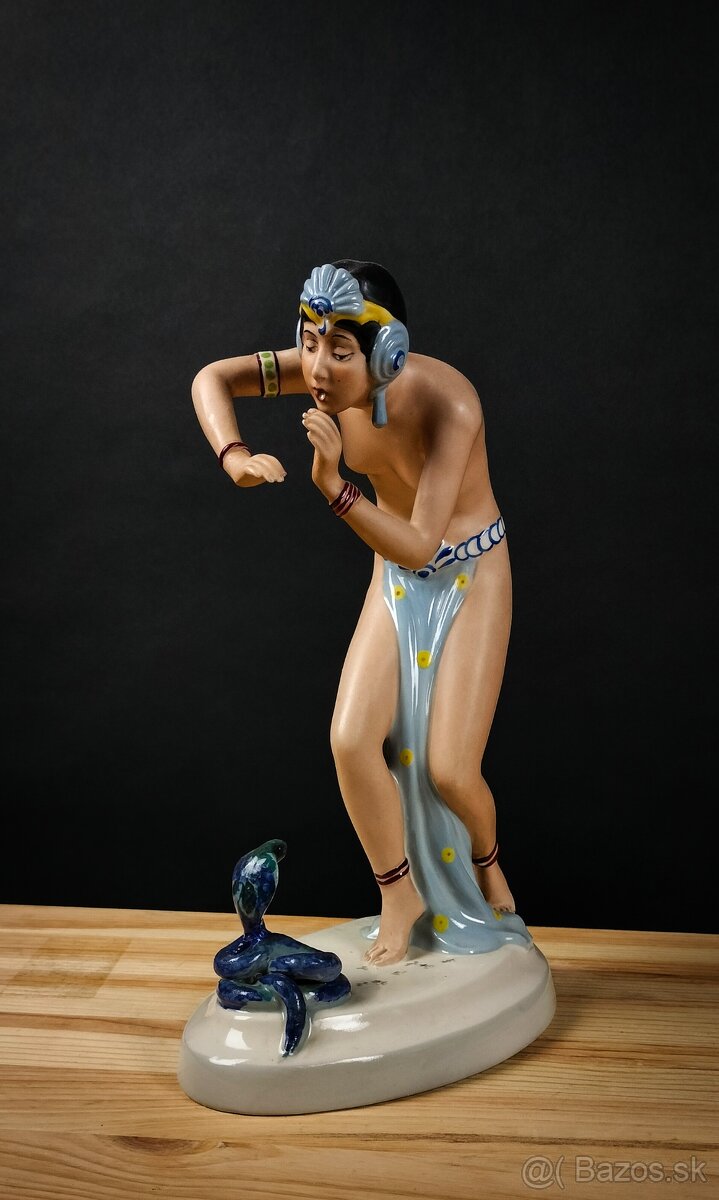 Mix starožitností a dizajnových doplnkov - 4