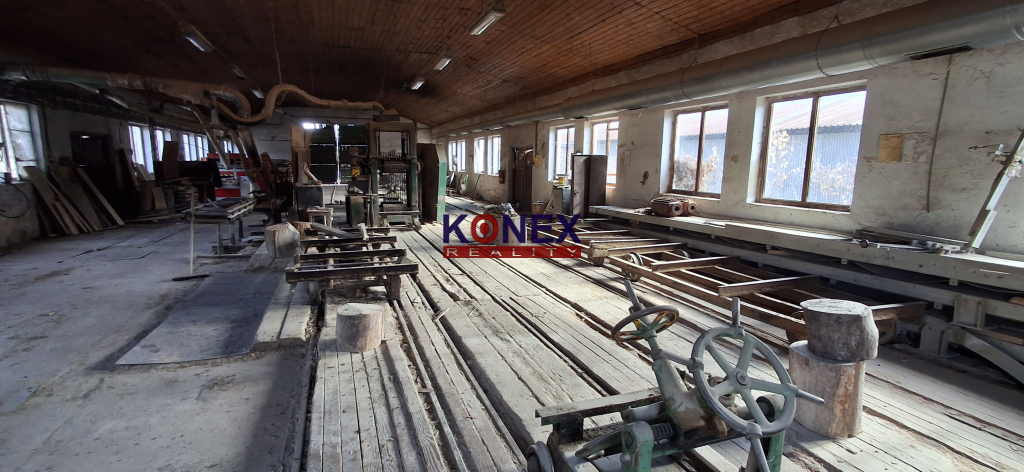 NA PREDAJ – Výrobný areál v obci UBĽA - 4