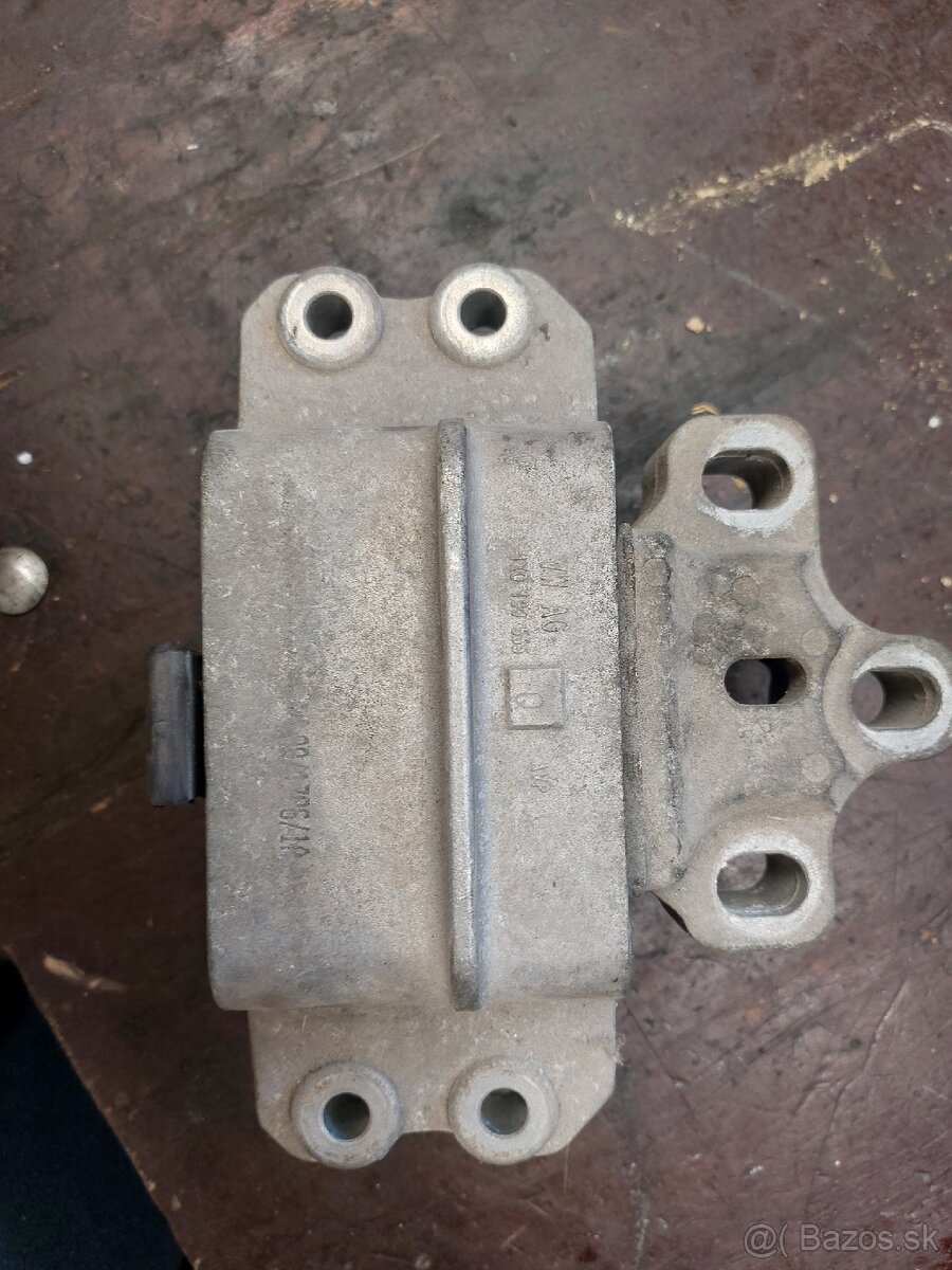 Diely škoda octavia 2 - 4