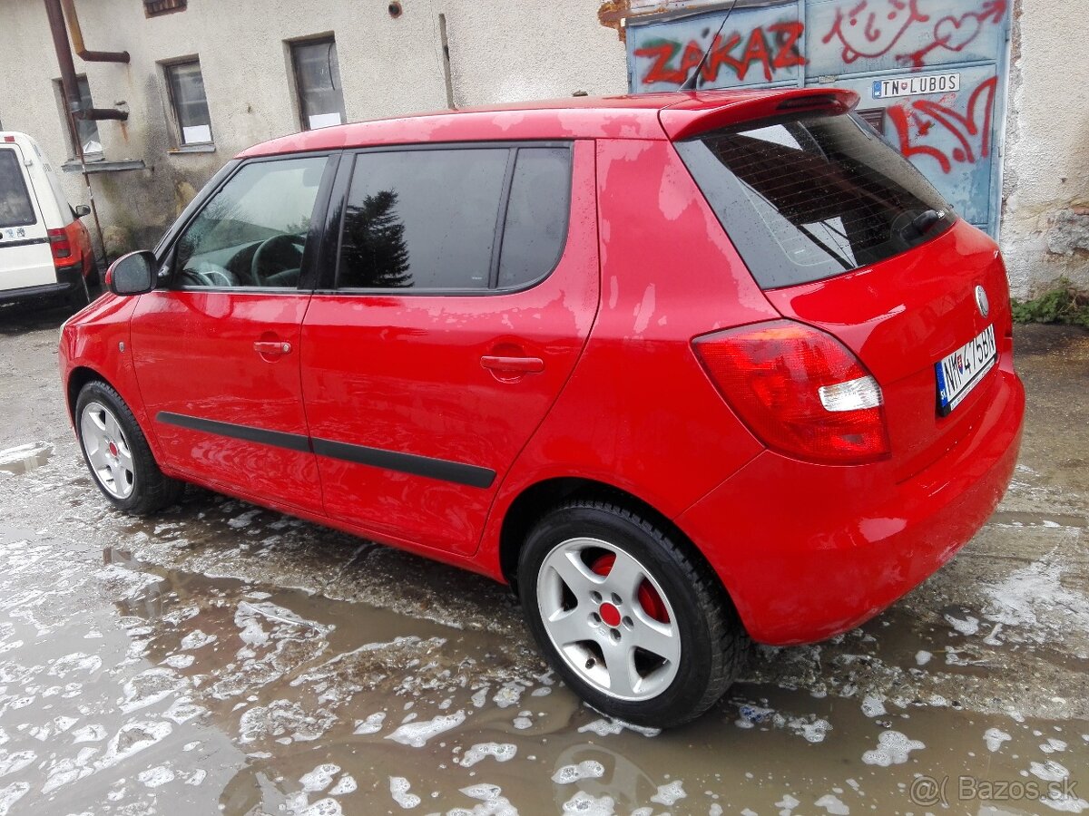 Škoda Fabia - 4