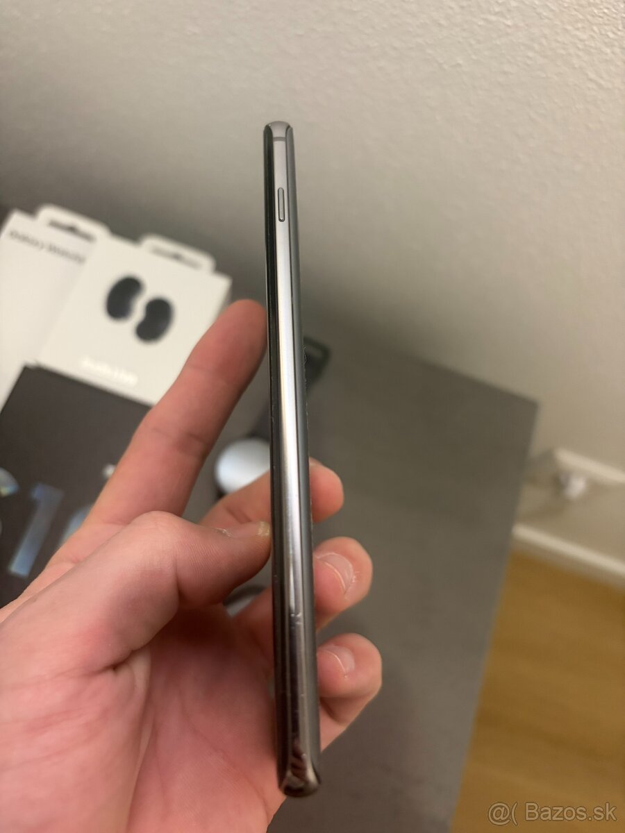 Samsung galaxy s10 plus + watch 5 + buds live - 4