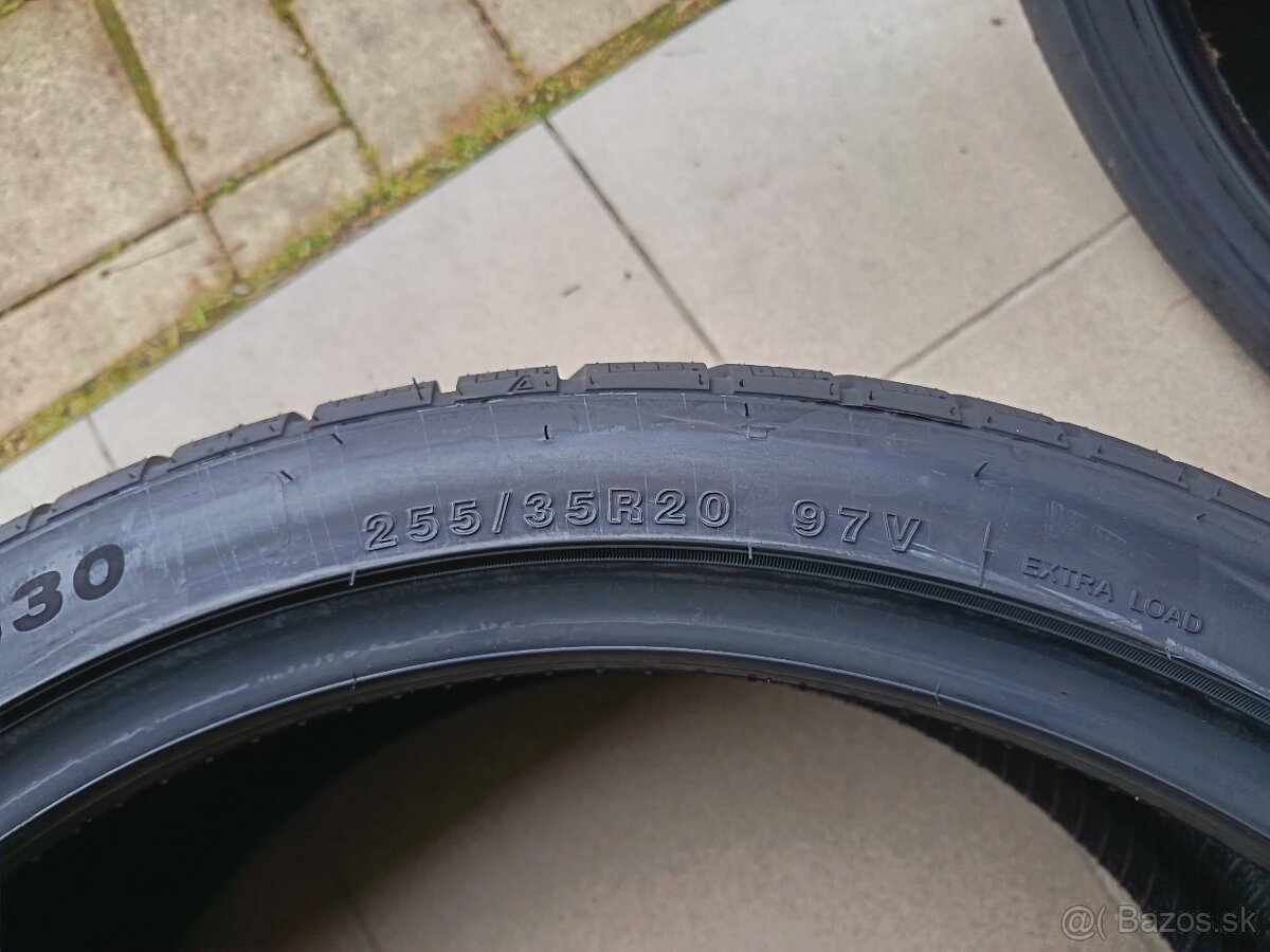 zimne pneu 255/35 R20 - 4