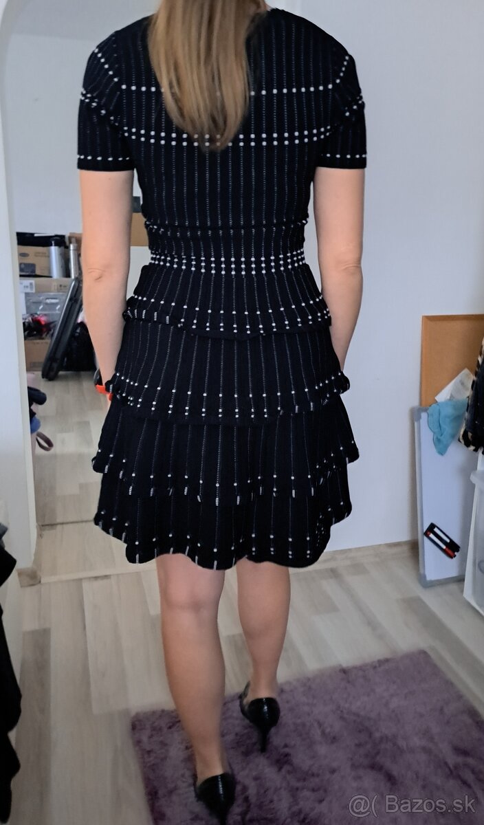 Dámske čierne šaty - 4