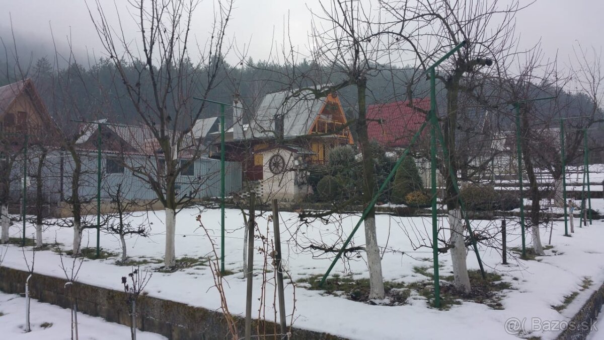 Predám záhradu s chatkou - 4