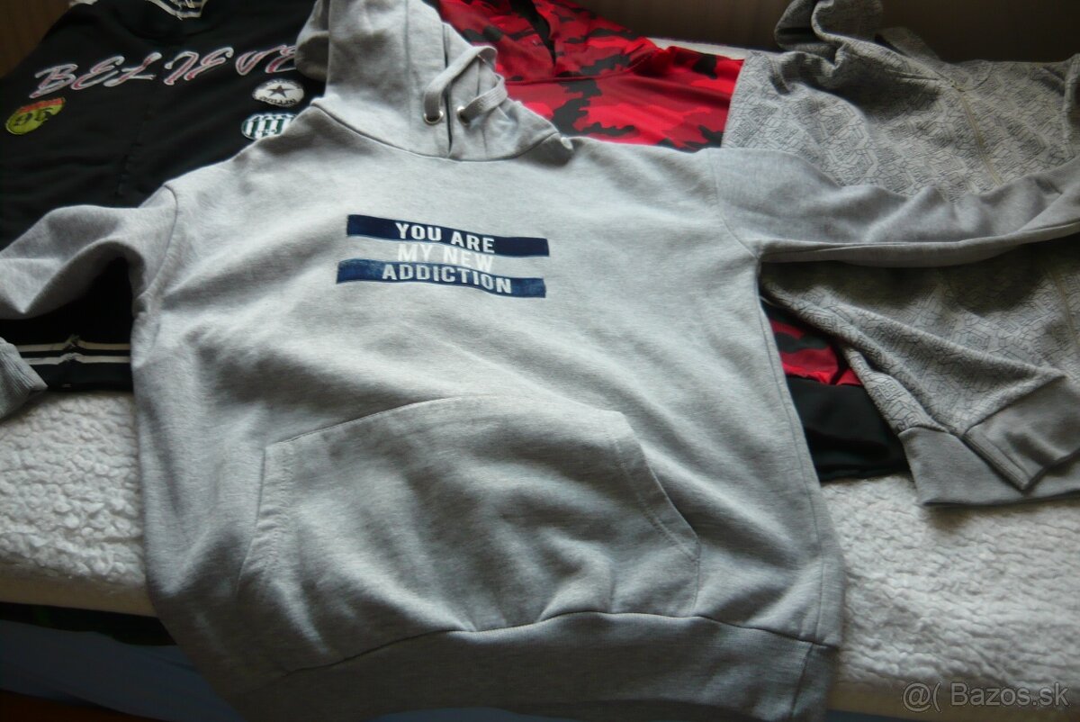 4 ks pánske, chlapčenské mikiny - 4