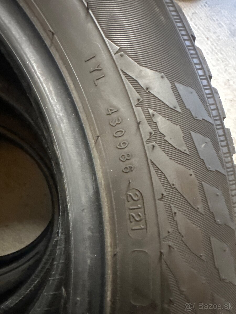 Zimne gumy 205/60R16 NOKIAN 2021 - 4