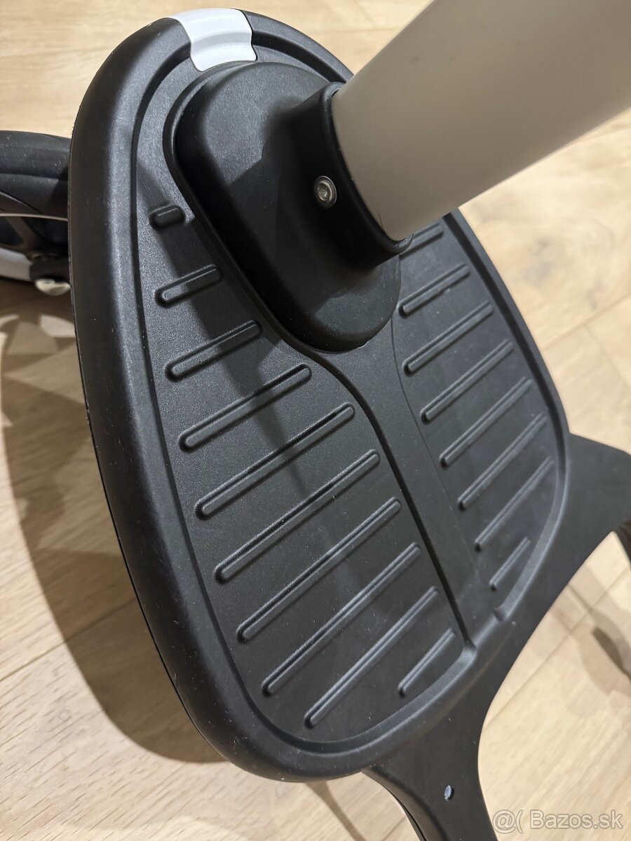 Skejtík pre dieťa Bugaboo Comfort Wheeled Board - 4