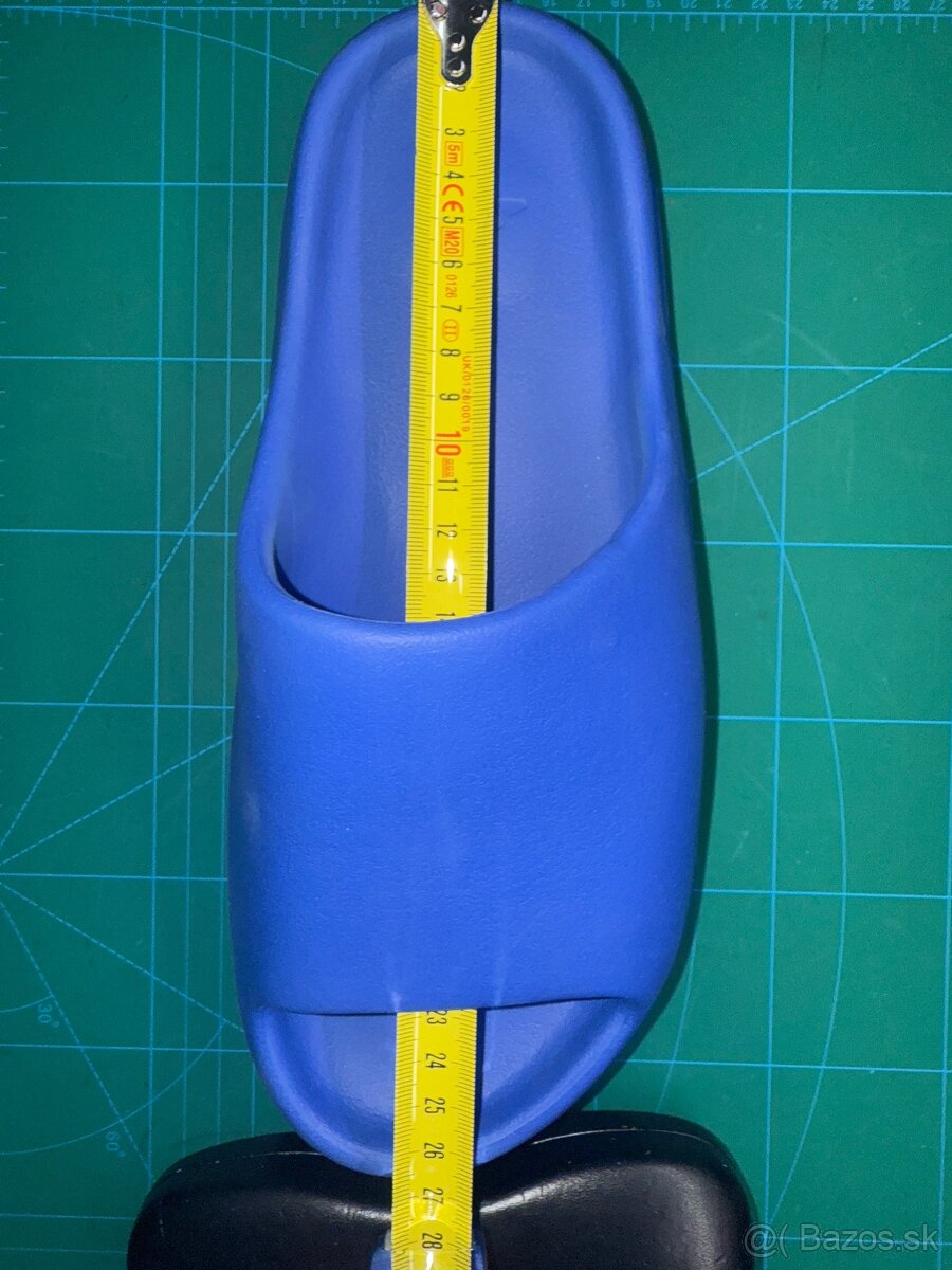 ADIDAS YEEZY SLIDE 44,5 Modré - 4