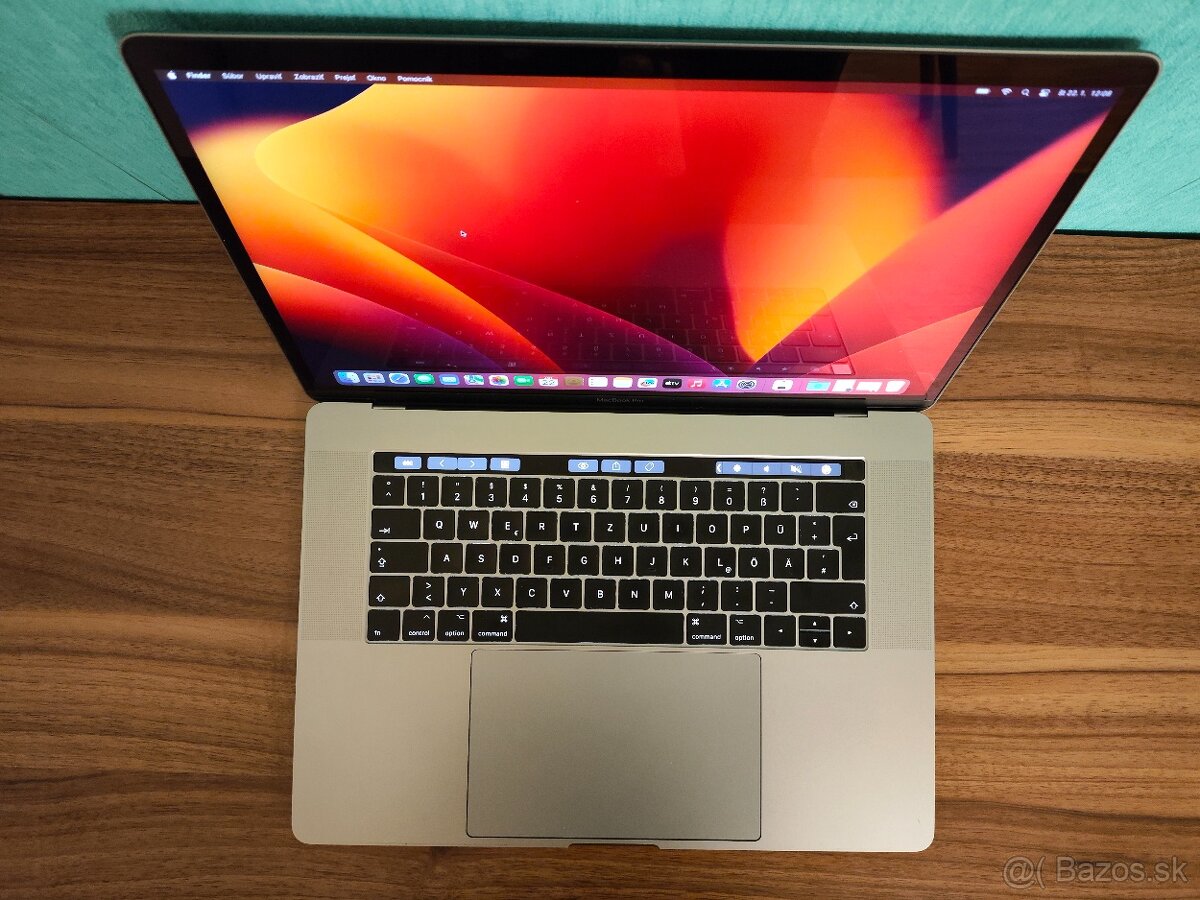 A1707 MacBook Pro i7 • 16GB • 512GB - 4