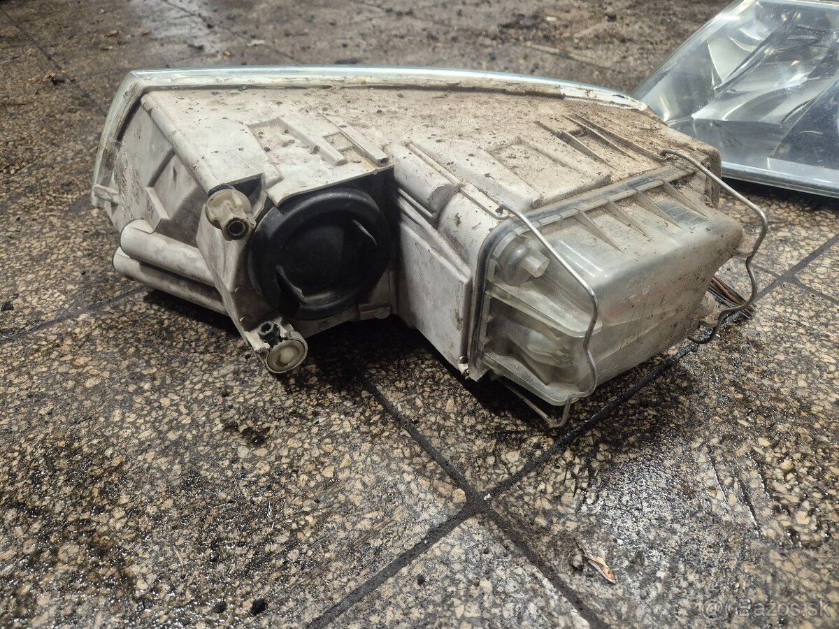 Predám Xenóny na Škoda Octavia II 2 predface - 4