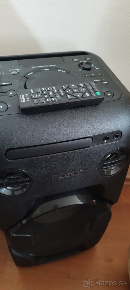 Predam špičkový párty box Sony MHC-V11 - 4