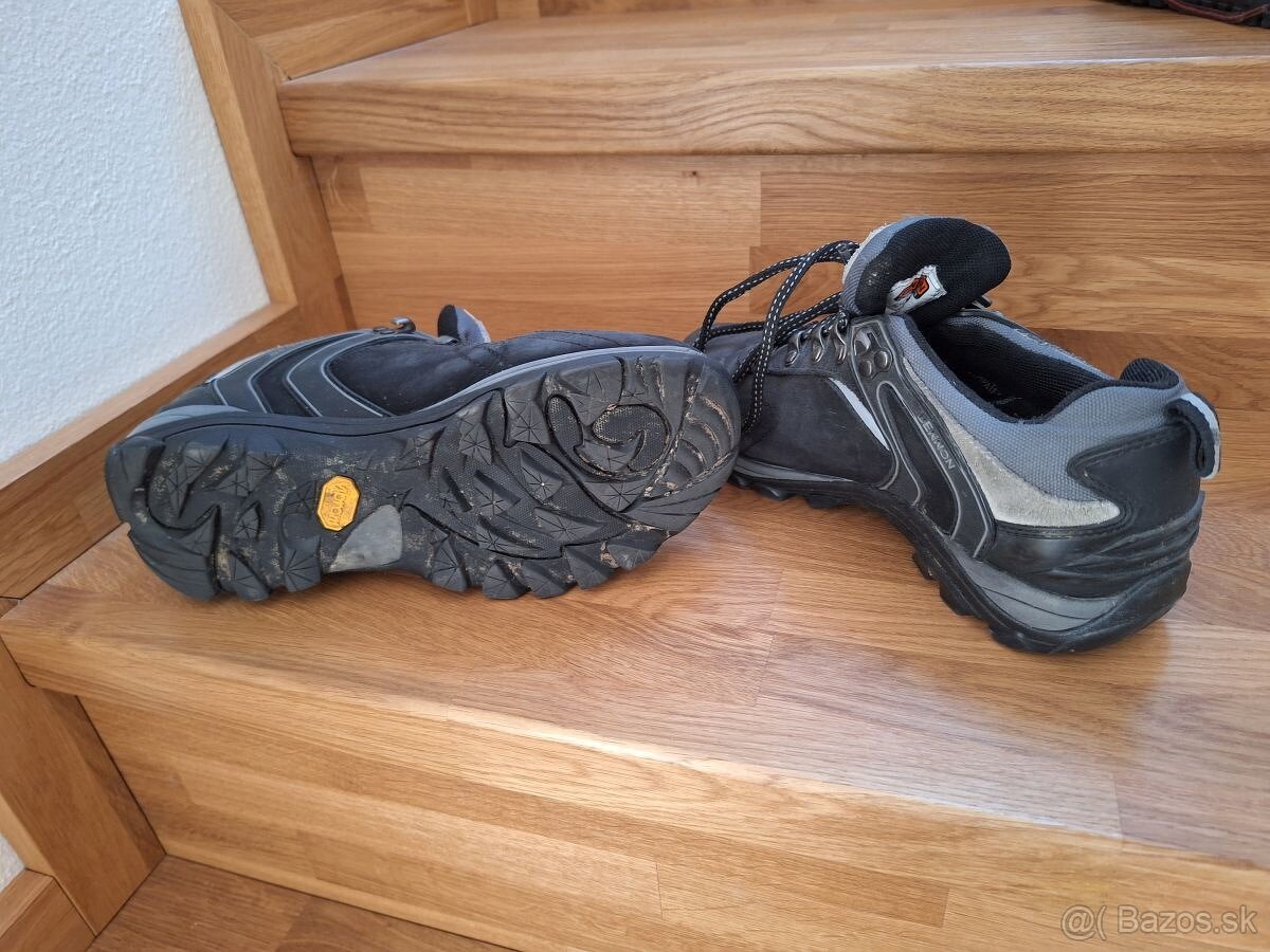 turisticka / pracovna obuv 39/6 - 4