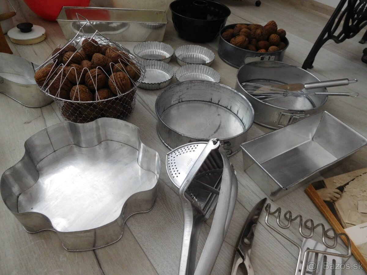 Rozne do kuchyne formy na pečenie, - 4
