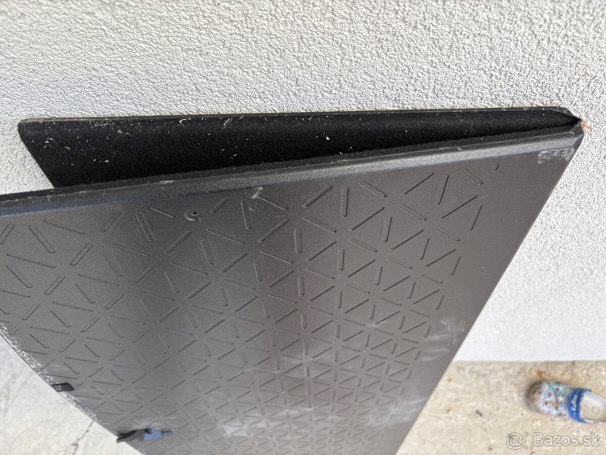 Podlaha v kufri, Rav4 gen5 - 4
