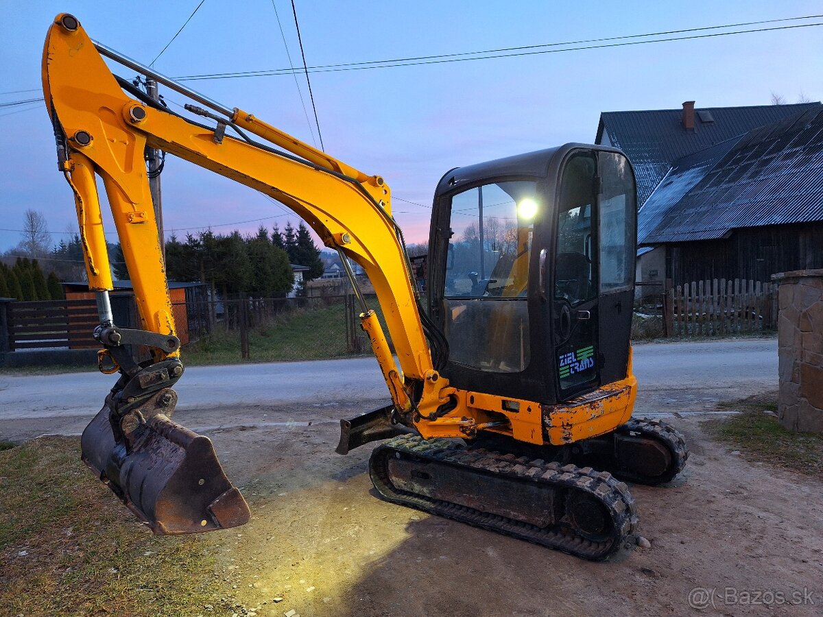 Minibager Jcb 2.7 t - 4