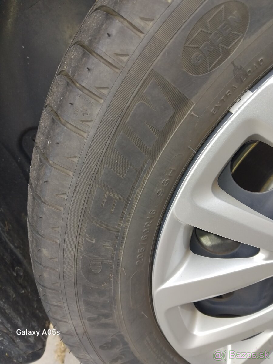 Pneumatiky Michelin - 4