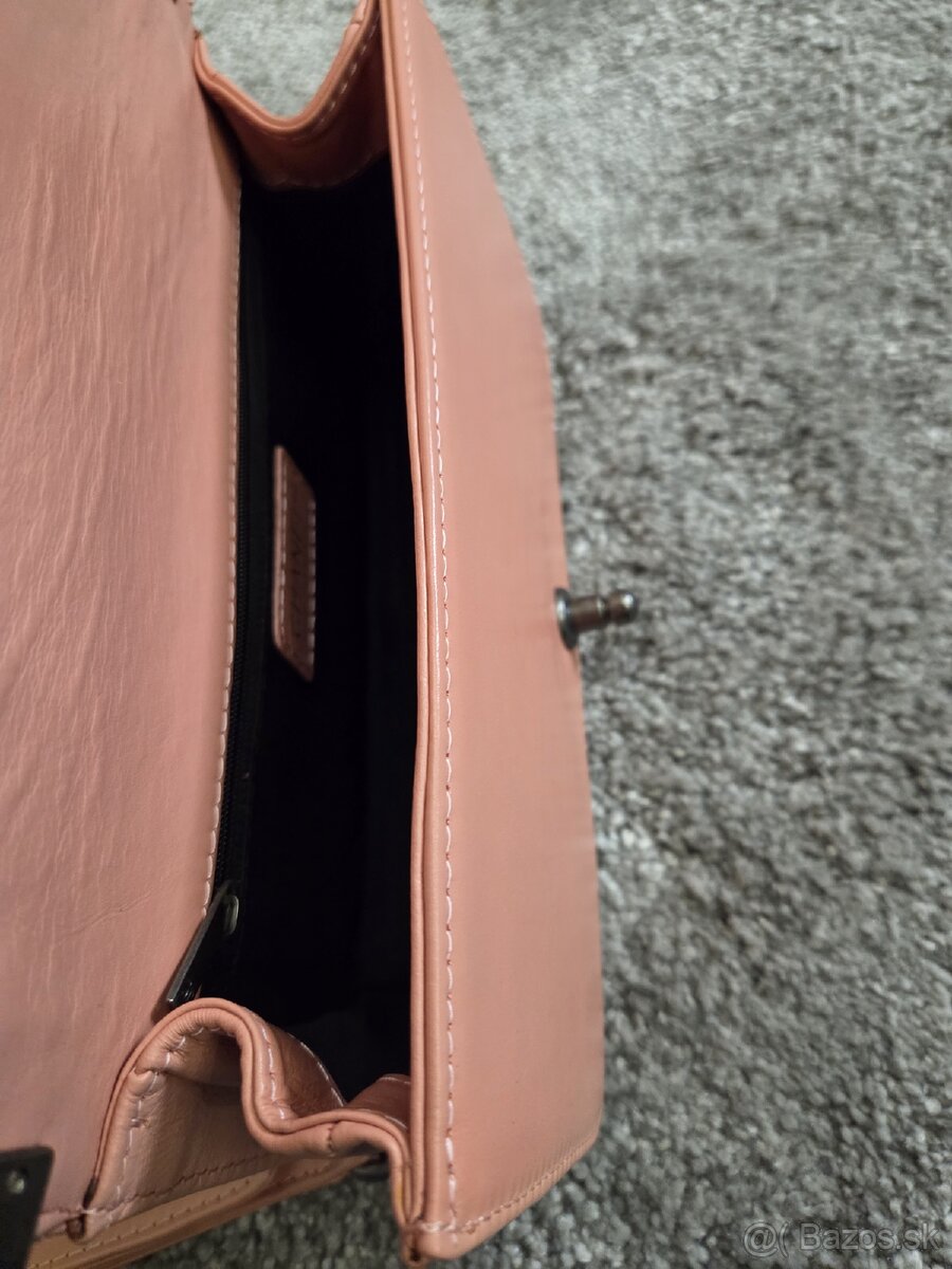 Chanel Kabelka - 4