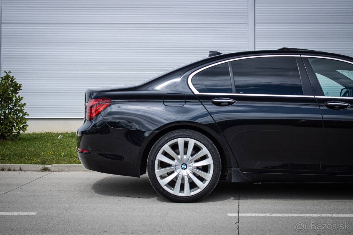 Predám BMW 730d xDrive 2013, nový motor - 4