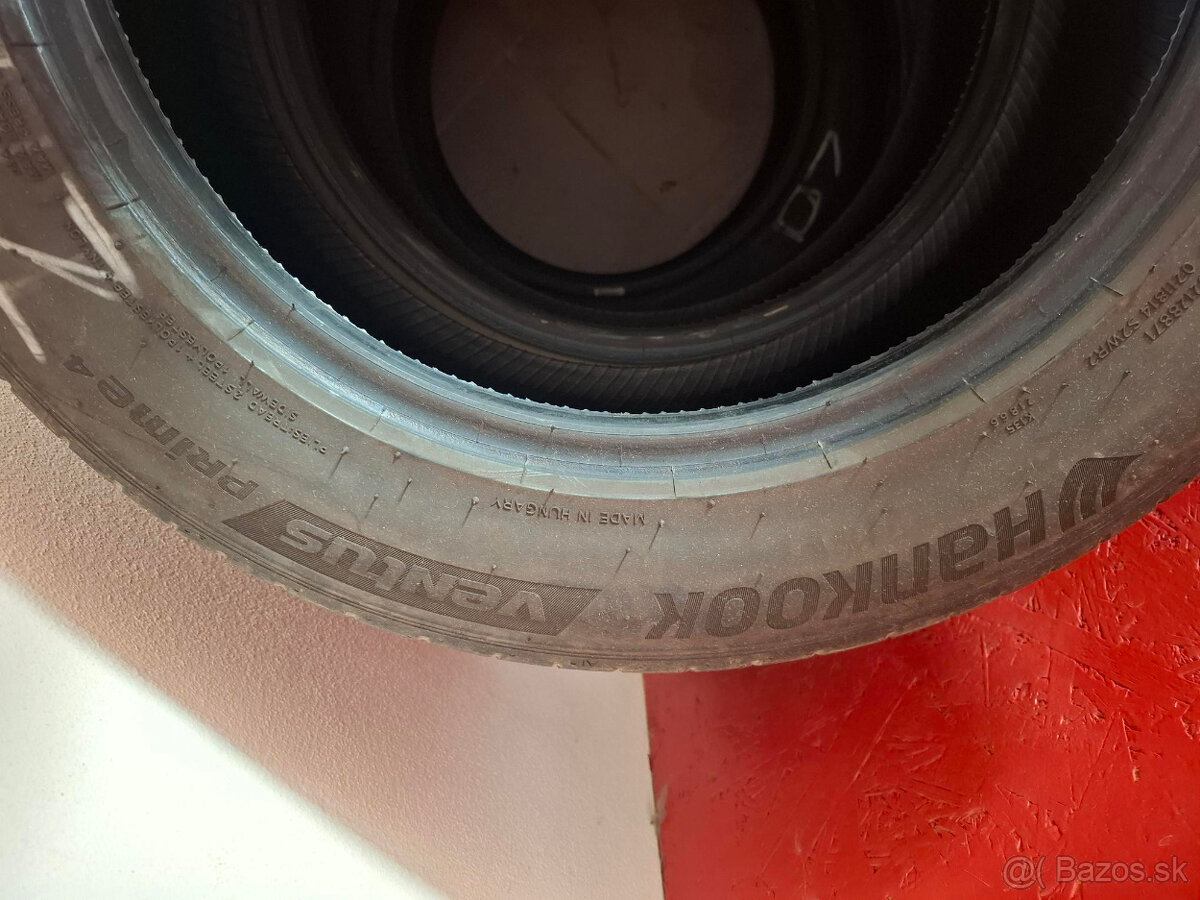 205/55 R16 Hankook letné dot 51/22 cca 4,5mm - 4