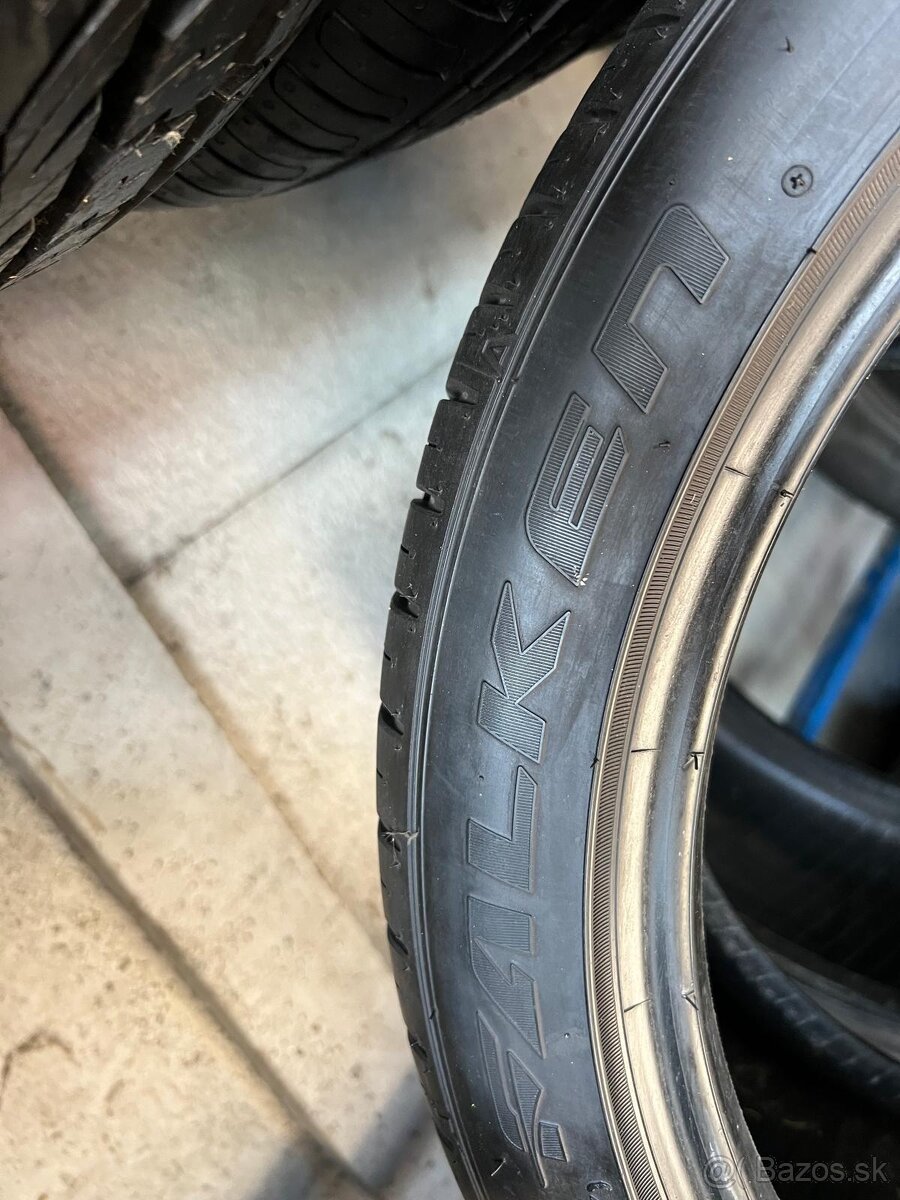 Letne pneumatiky Falken 245/40R19 - 4
