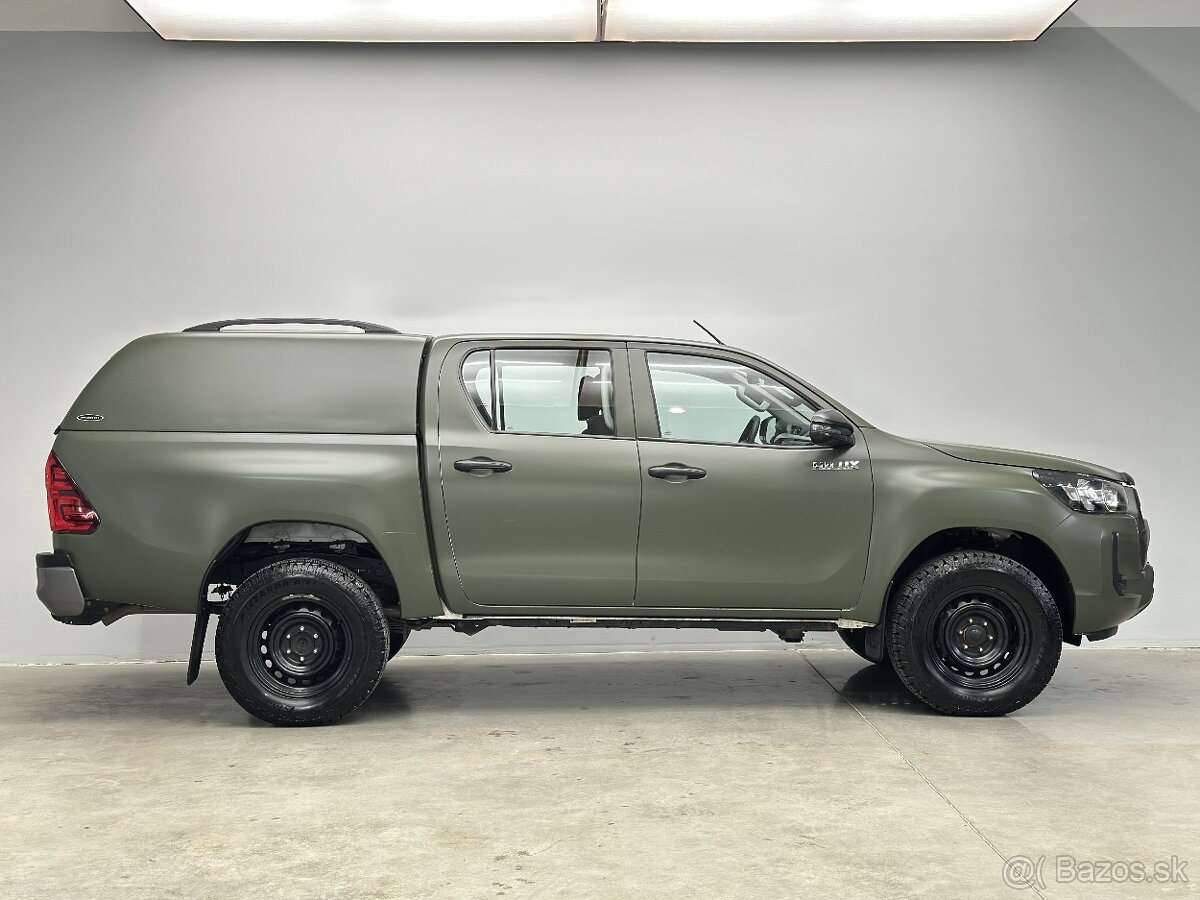 Toyota Hilux DC 2.4 I D-4D Live 4x4 odpočet DPH