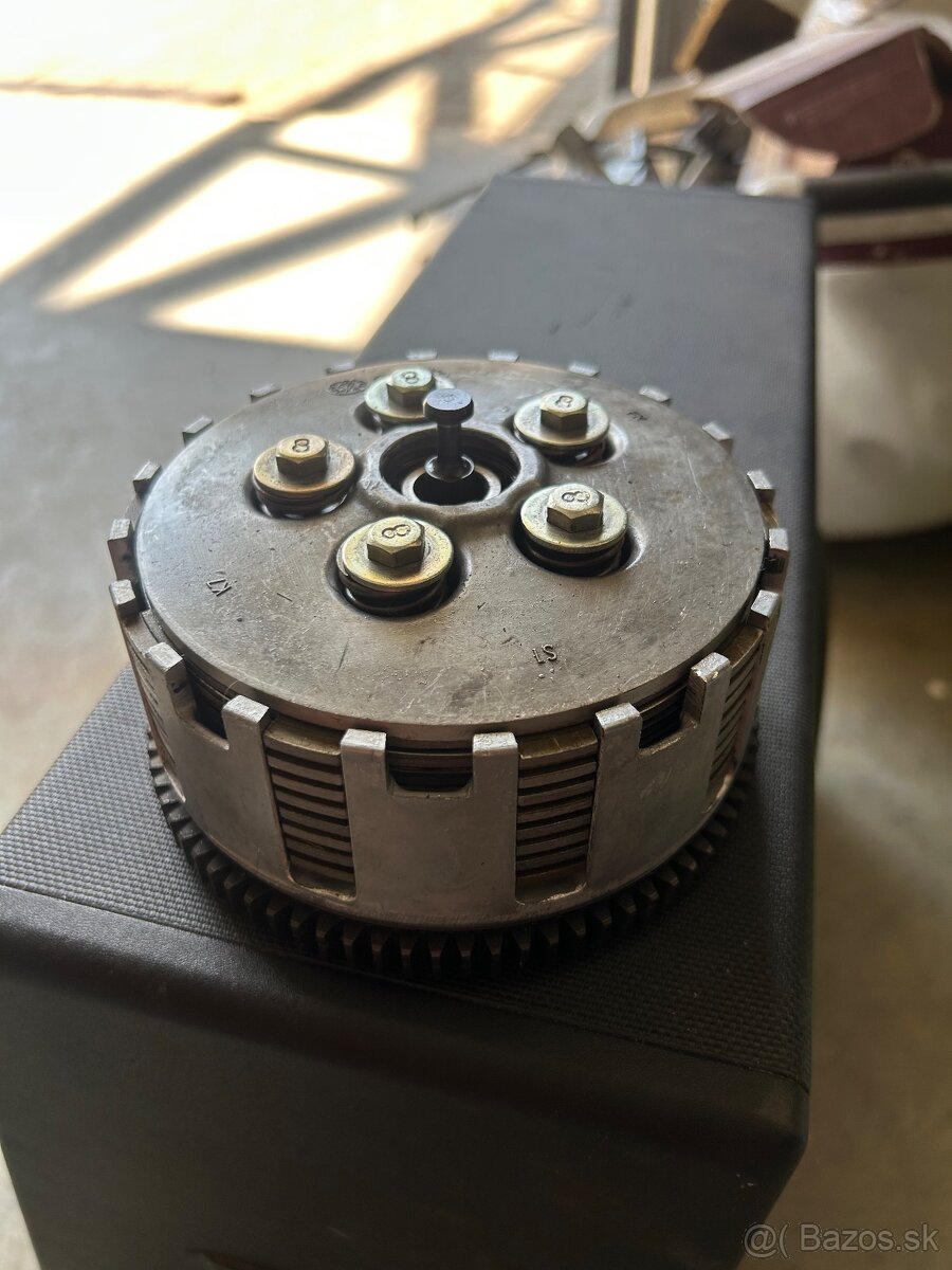 Predám komplet spojku KTM DUKE RC 390 - 4