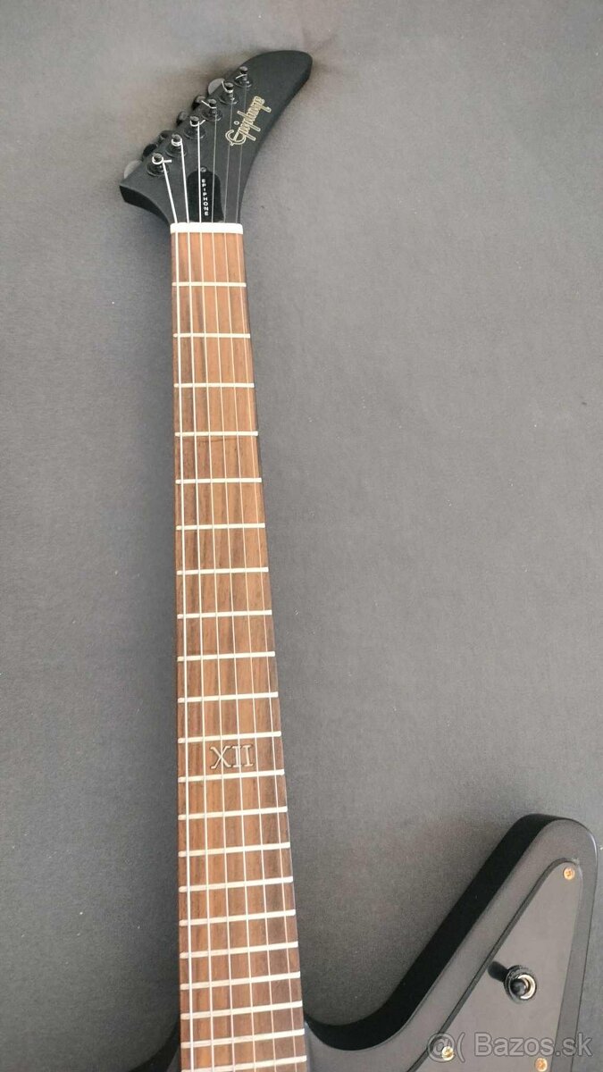 Epiphone Explorer Goth - 4