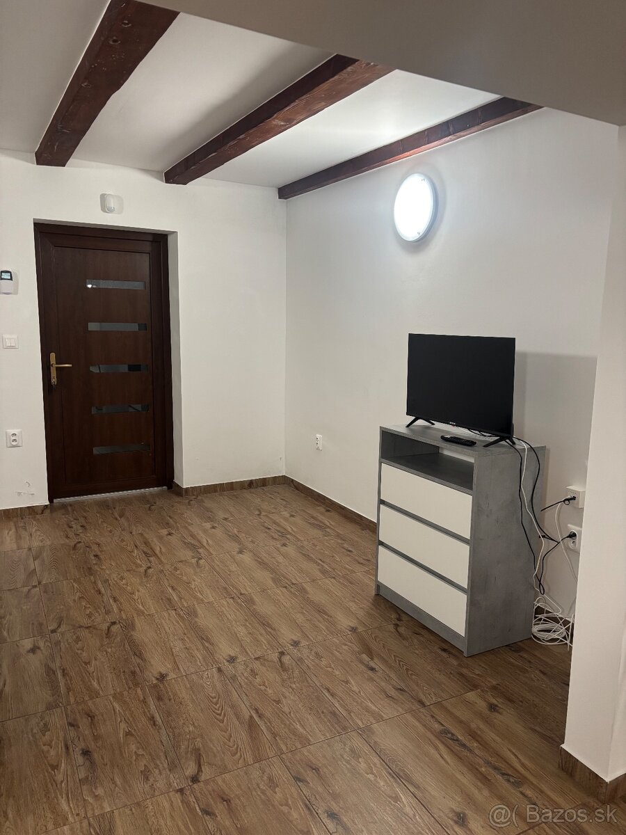 Prenájom nového bytu - 4