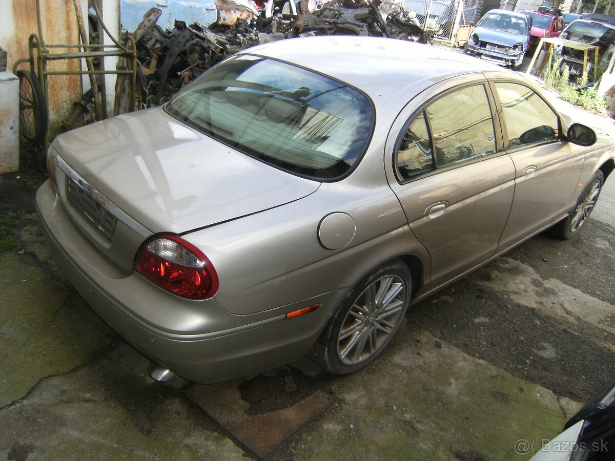 Jaguar S-Type 2.7 D - 4